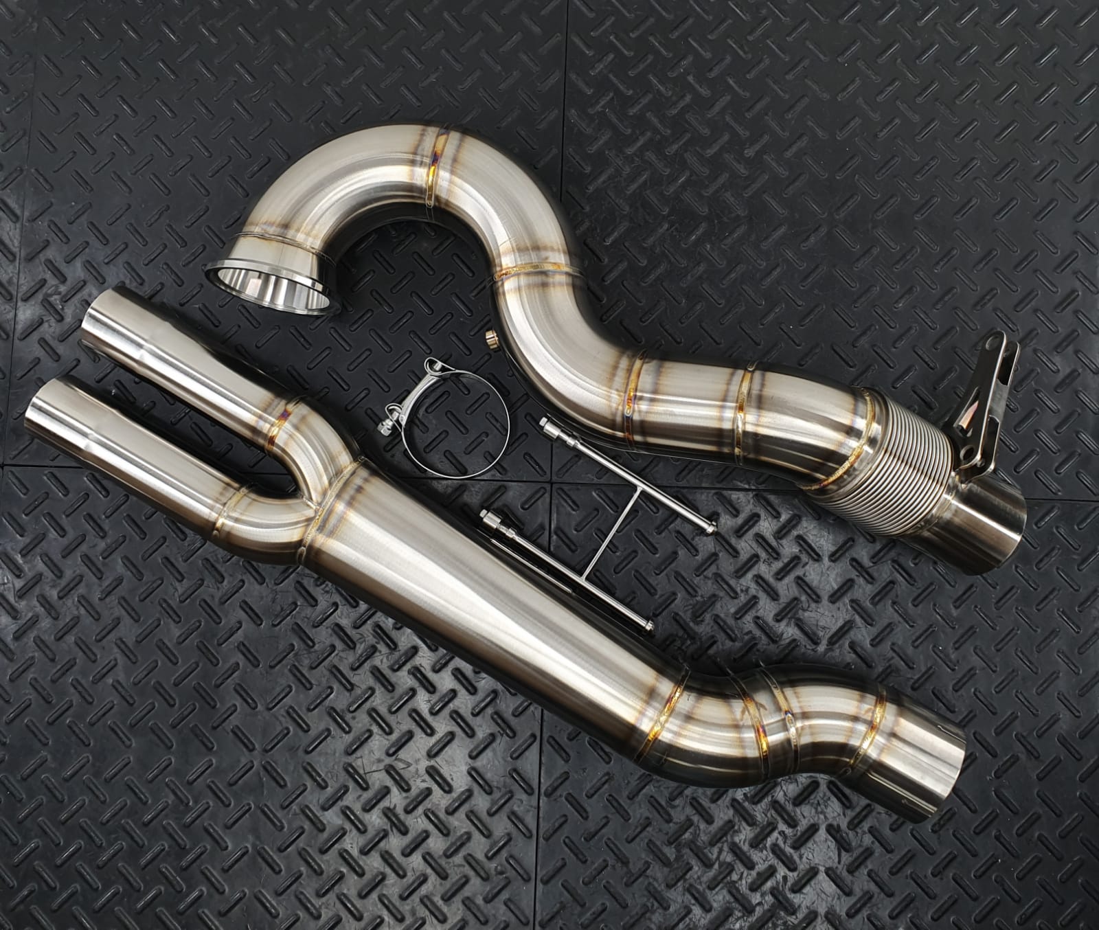 REDSTAR EXHAUST Fabrication Даунпайп без катализатора для Audi RS3 8V.2 / TT RS 8S