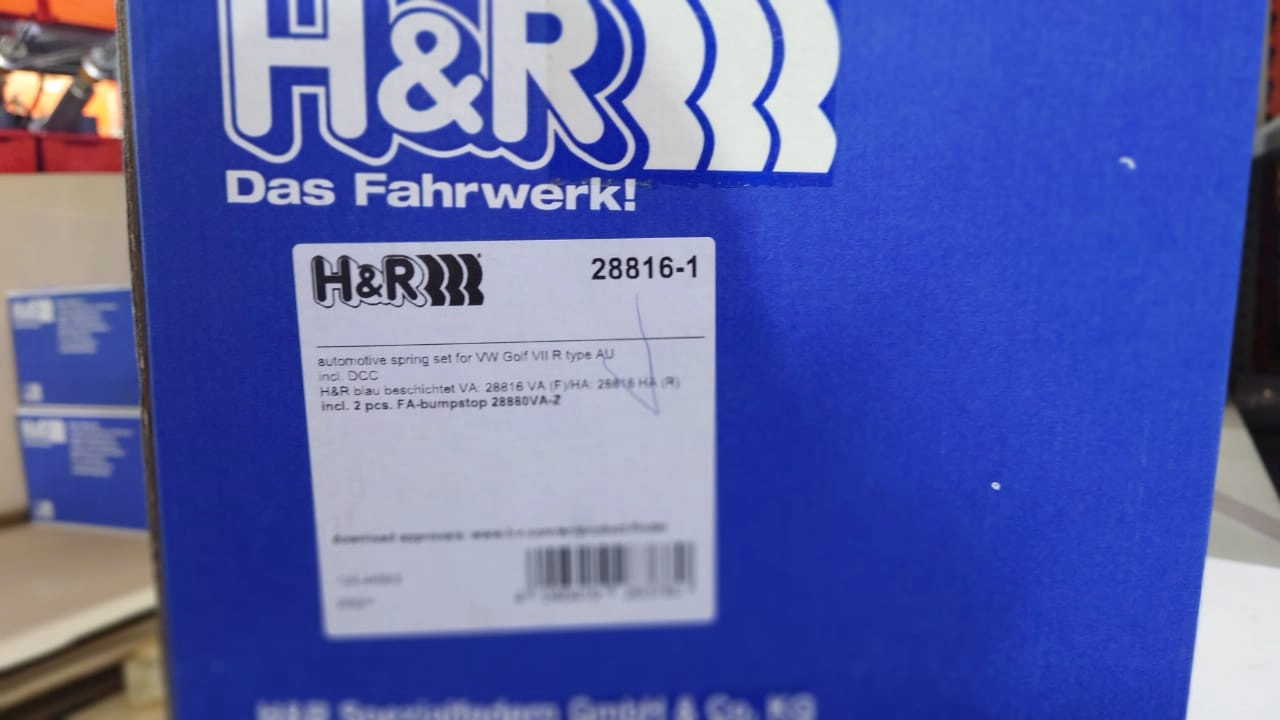 H&R 28816-1 Пружины с занижением VW Golf 7 R