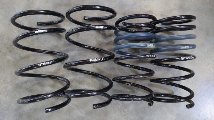 H&R 29720-1 Пружины с занижением Nissan Maxima J30 Cefiro