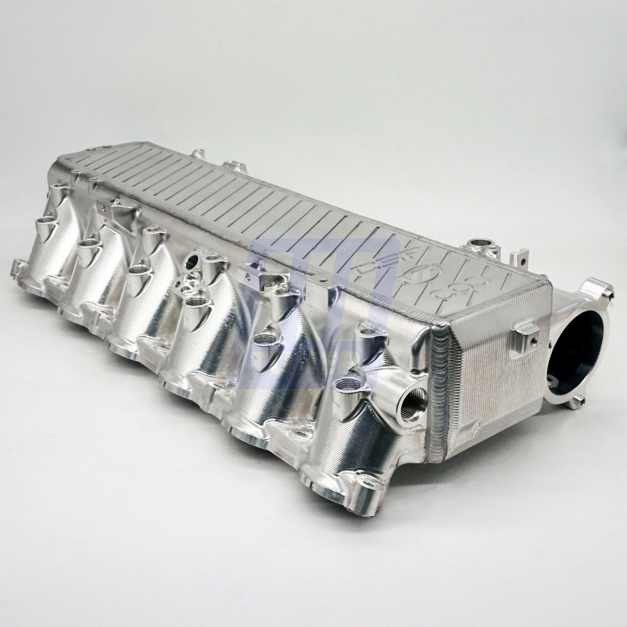 CSF 8200 Коллектор охлаждения наддувочного воздуха для BMW B58