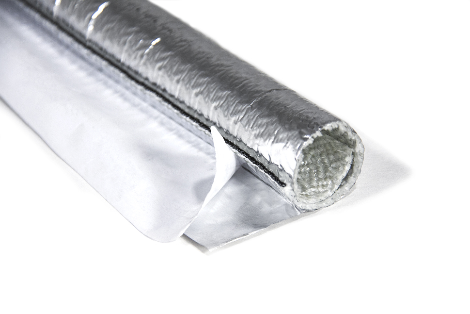 Термоизоляция шлангов и проводов 12mm, 1m, Al+Fiberglass, самоклеющаяся Thermal Division TDWH121SW